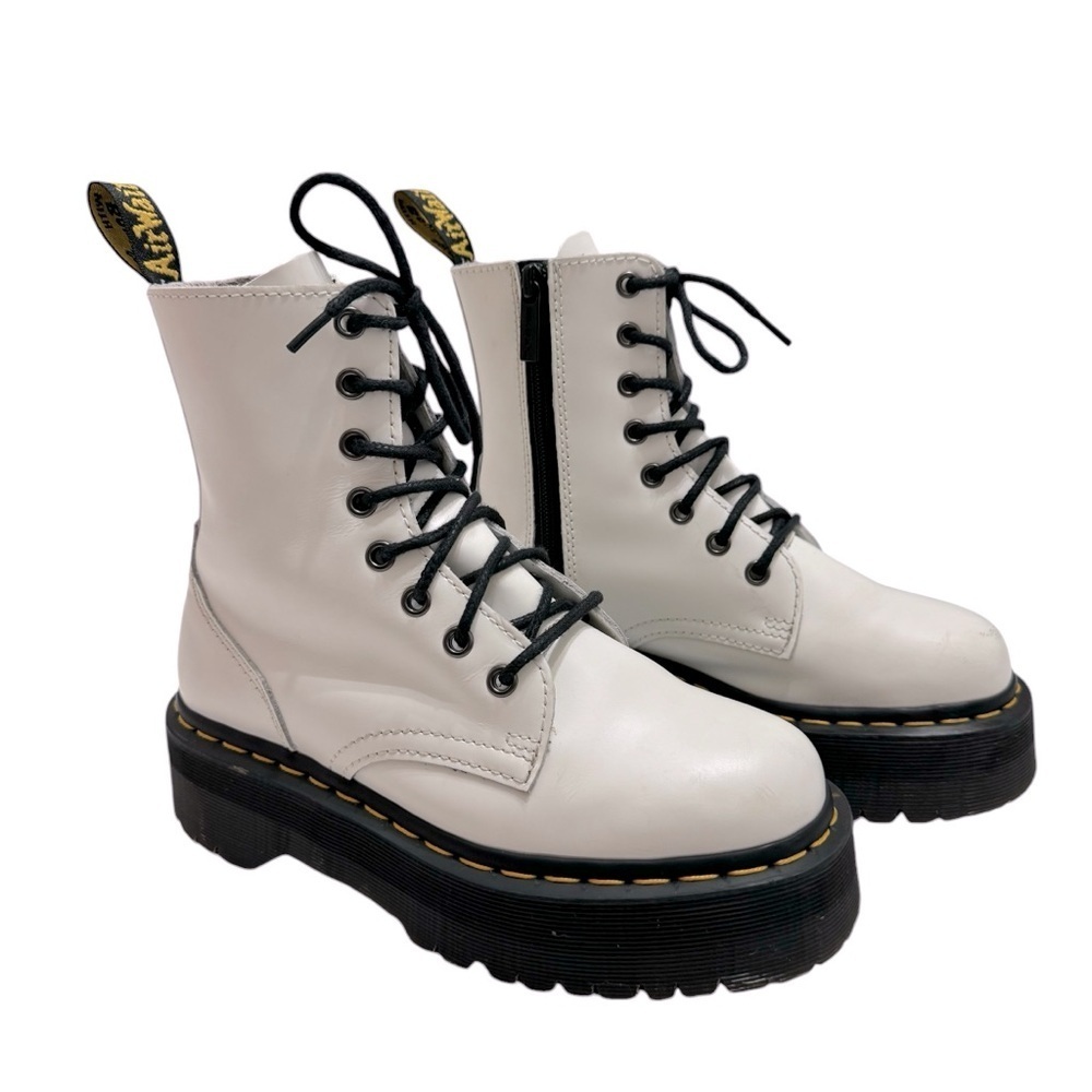 White Dr.Martens jadon platform 8-eye boot. Sz 6 - Picture 3 of 10